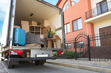 The Benefits of Hiring the Right Moving Services